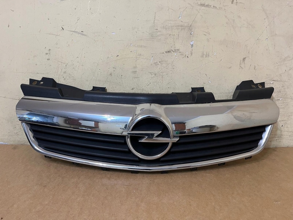 фото №1, Opel zafira b решітка радіатора решітка радіатора радіатора 13136136