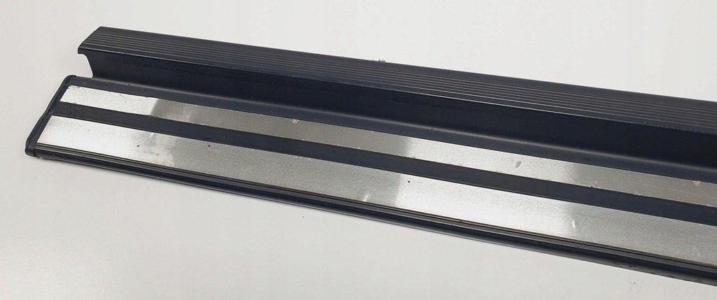 фото №3, Молдинг накладка порог правый задняя mercedes w124