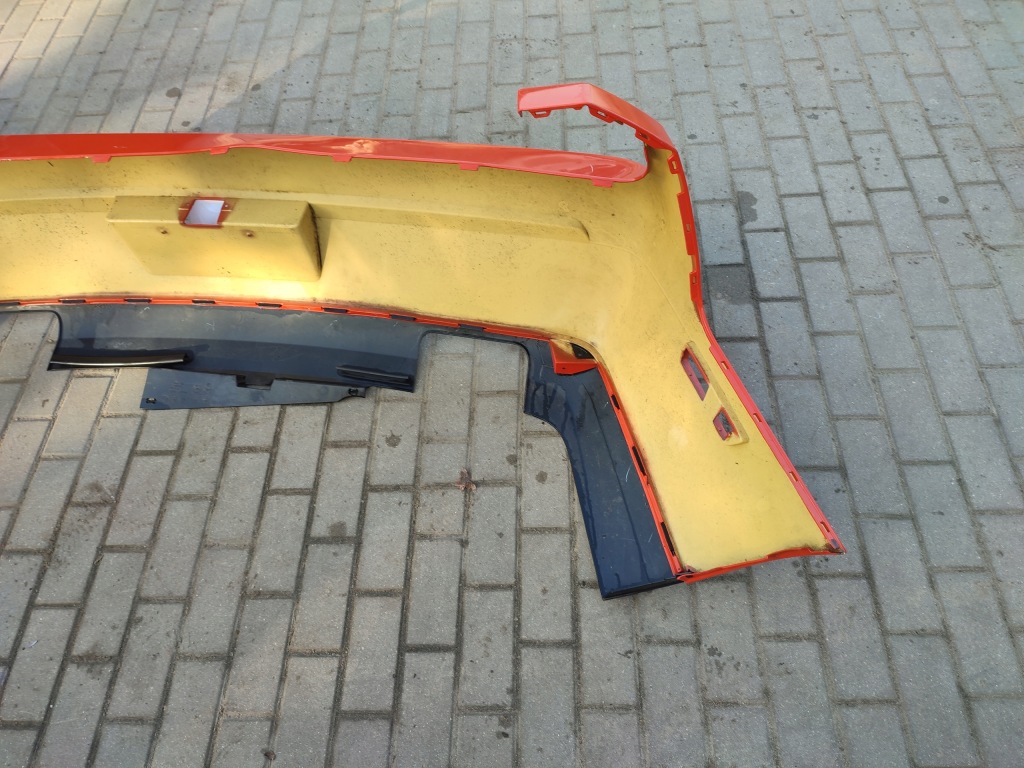 фото №6, Бампер задний dodge chellenger 15-