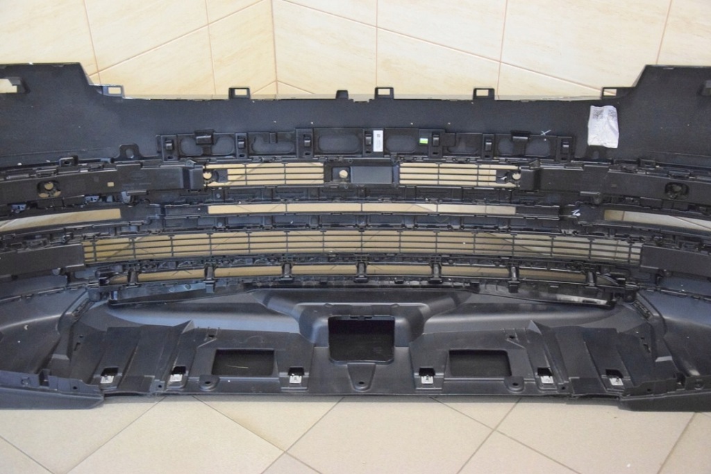 Land rover range rover v l460 21-26r. передний бампер перед Доставка