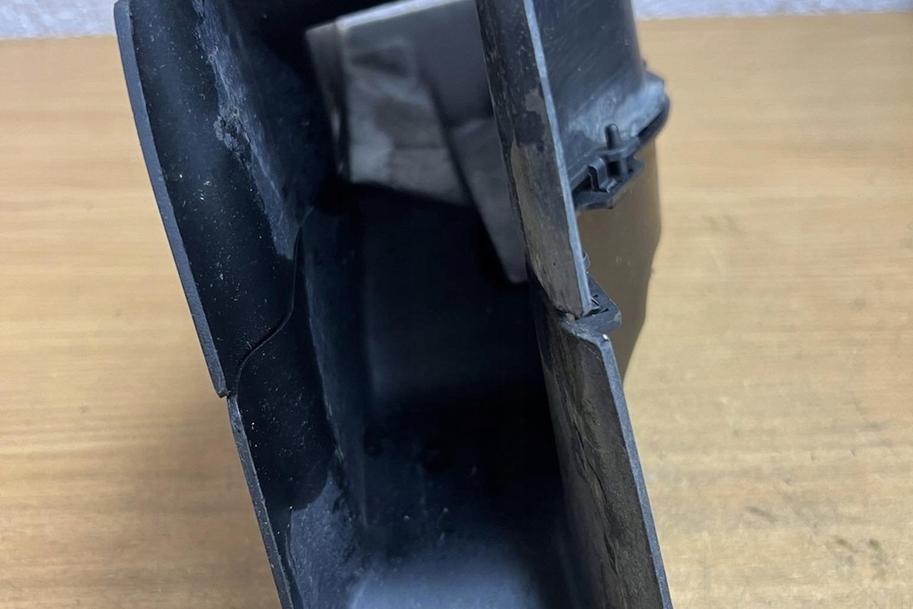 фото №9, Впуск повітря радіатора bmw 7 e65, e66, e67 51717153785 3.0l дизель