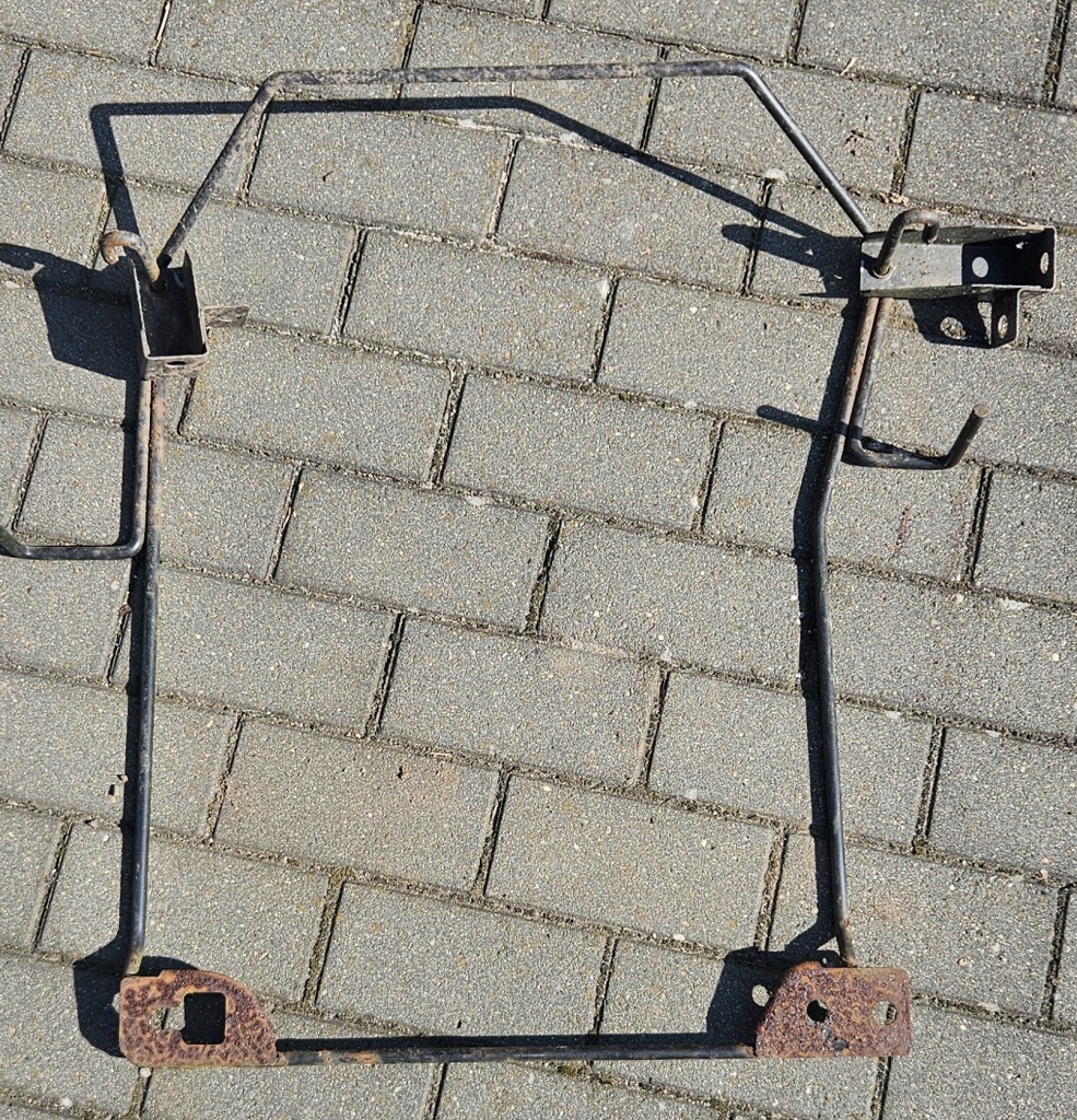 Купити Кронштейн trafic vivaro primastar 2001-2014 колеса запасного