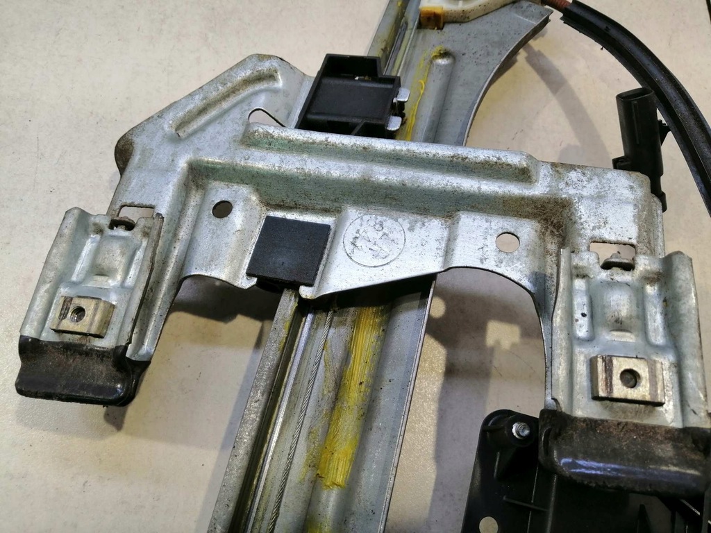 фото №7, Підйомник скло лівий задня pt cruiser 04724559ae