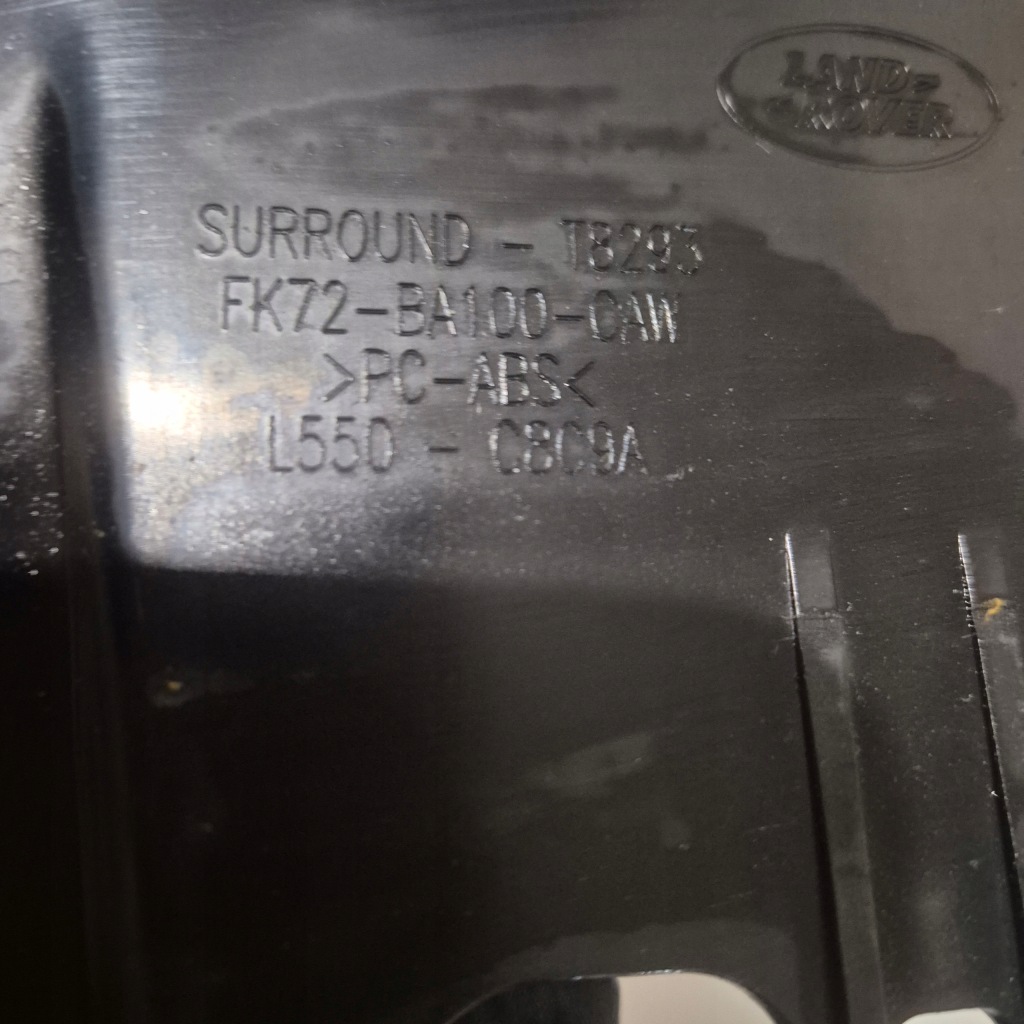 фото №3, Land rover discovery sport fk72-ba100-caw решётка радиатора решётка радиатора бампера