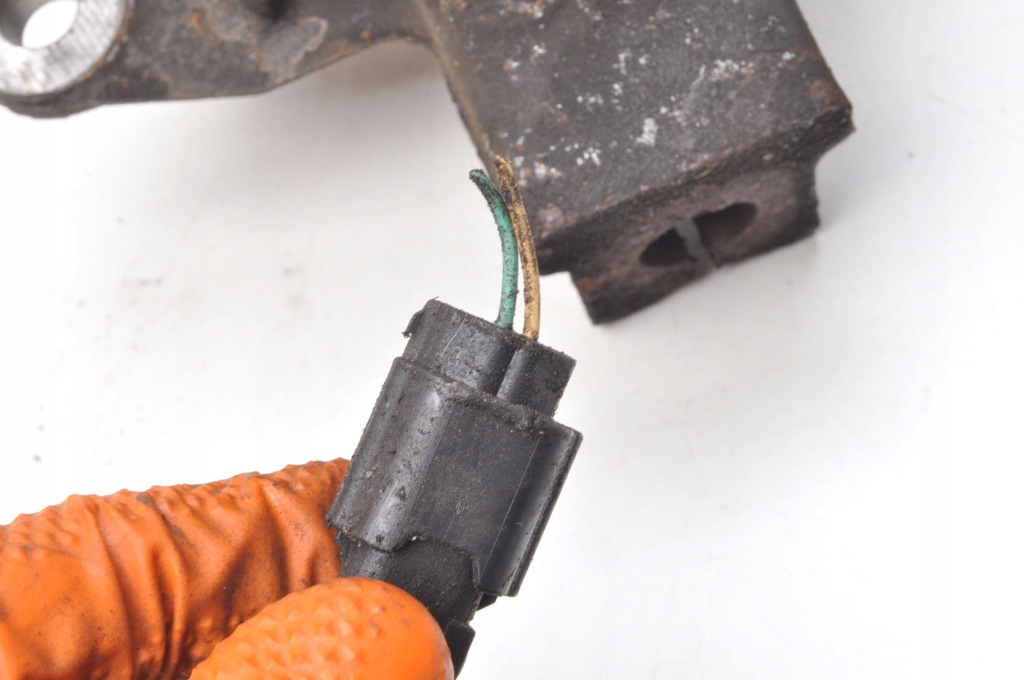 фото №5, Renault zoe поворотный кулак левая передняя