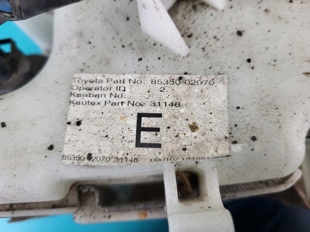 фото №7, Toyota corolla e15 07r бачок омивача ксенон