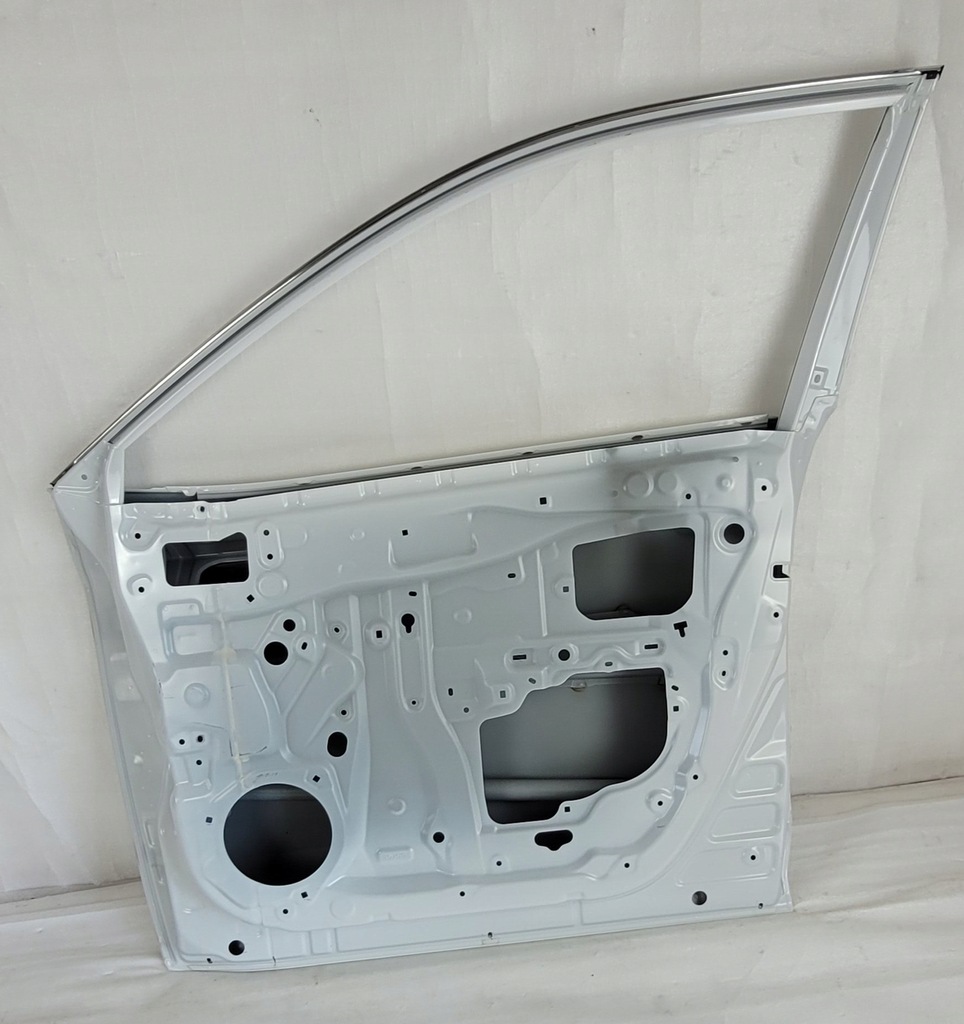 фото №11, Дверь правое перед передние toyota corolla cross 2020-