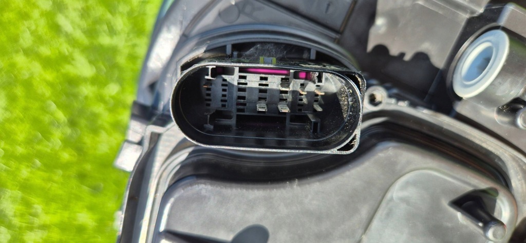 Porsche macan 95b рестайлінг  18-21 фара правий перед full led європа  оригінал Зі Шроту