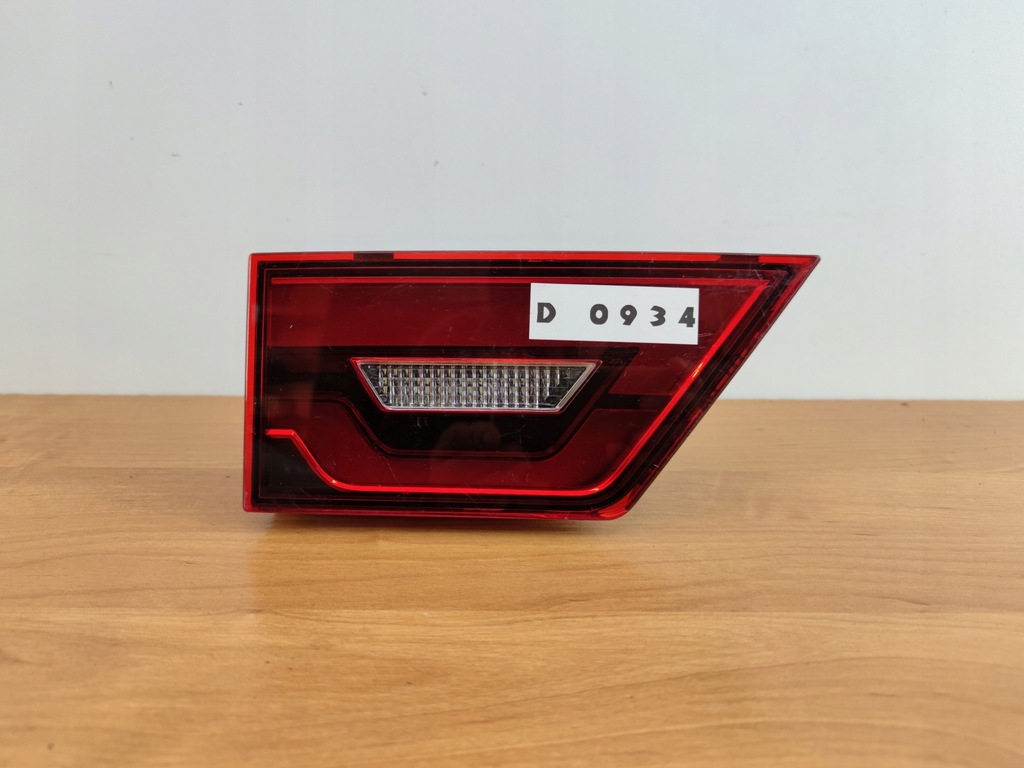 фото №1, Jaguar e-pace ліва лампа задня задня led do кришки