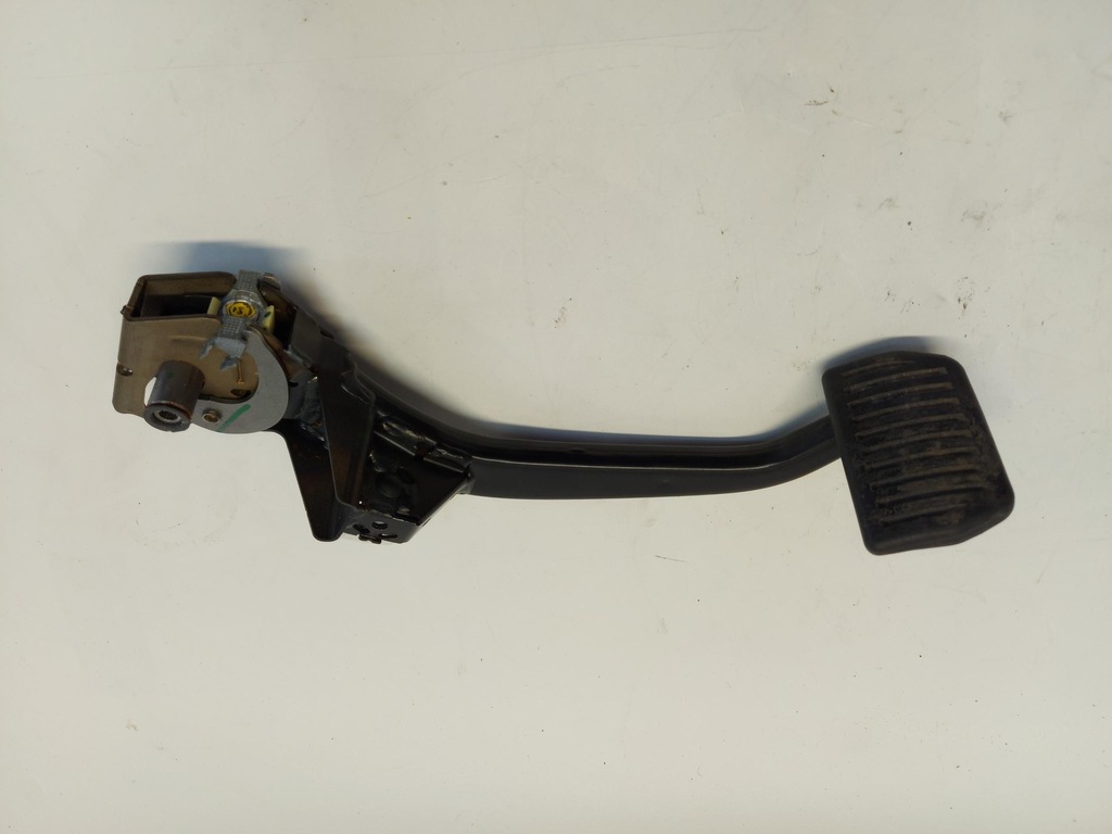 фото №1, Volvo v60 ii педаль гальма піротехнічний 31489736