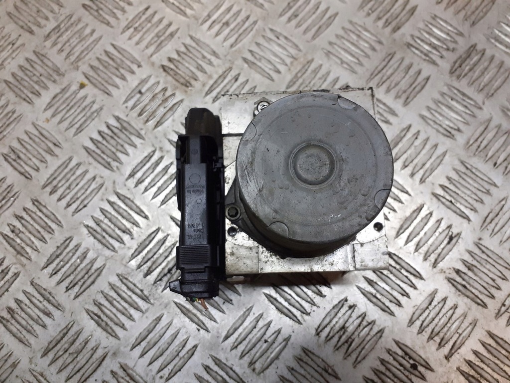 фото №3, Насос abs renault megane ii 8200038702