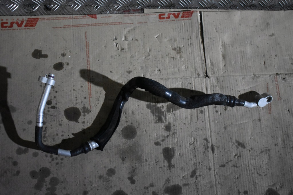 фото №1, Idealny шланг кондиционера porsche panamera 971 1