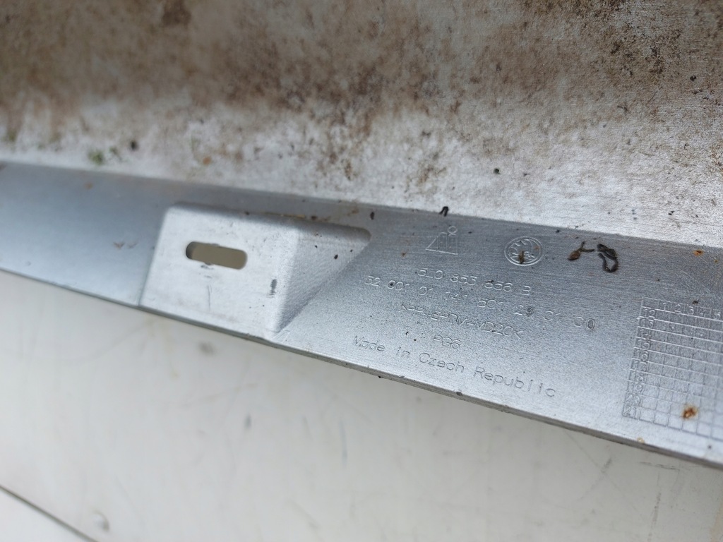 фото №9, Skoda yeti 5l lift 12- молдинг порог порог правый