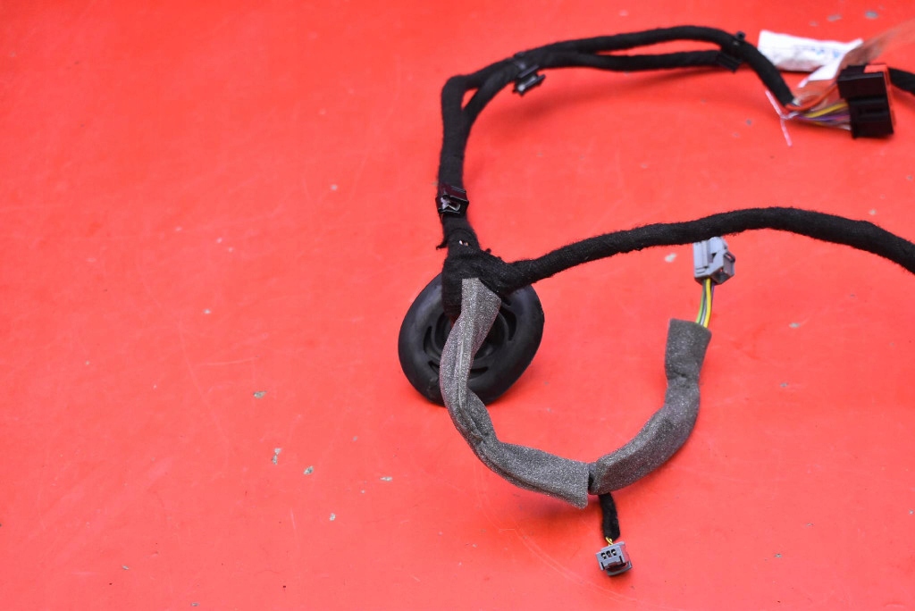 Жгут электропроводка дверь правый  задняя 32143970 volvo v60 2 2 18-21 Оригинал