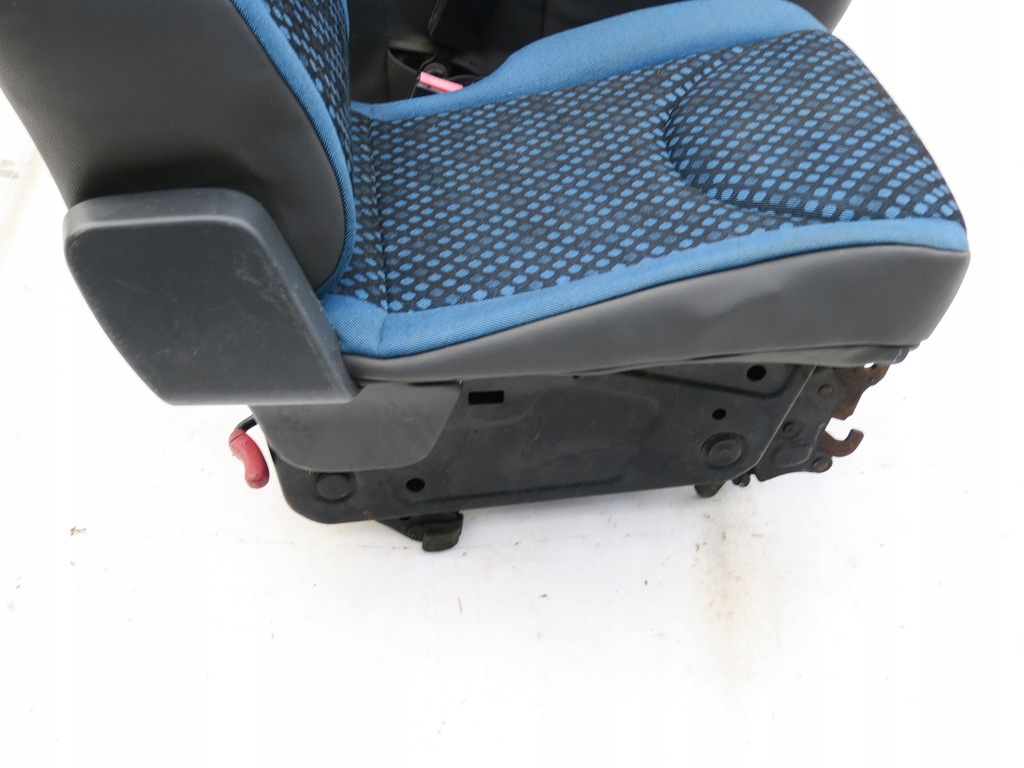 фото №11, Сиденья 3 ряд citroen citroen jumpy expert fiat scudo 2 ii 06-