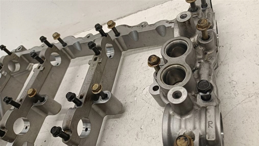 фото №9, Головка права cadillac xt5 gmc chevrolet camaro vi 3.6 v6 lgx 16- 12666130