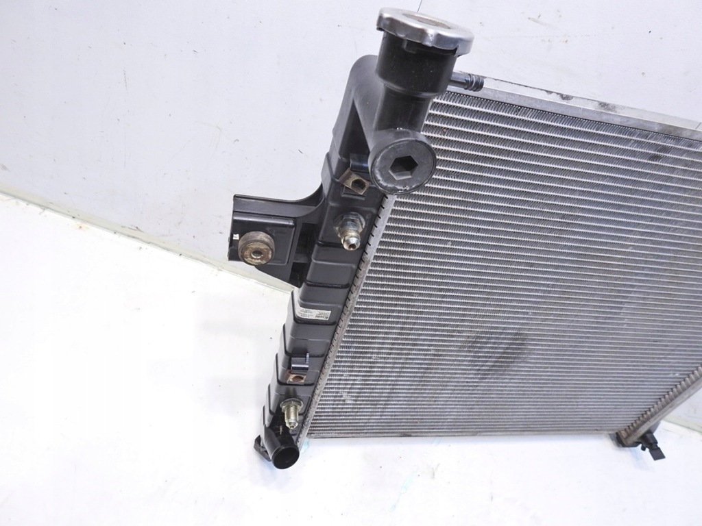 Радиатор воды jeep grand cherokee 2 wj 4.0 61009 Недорого