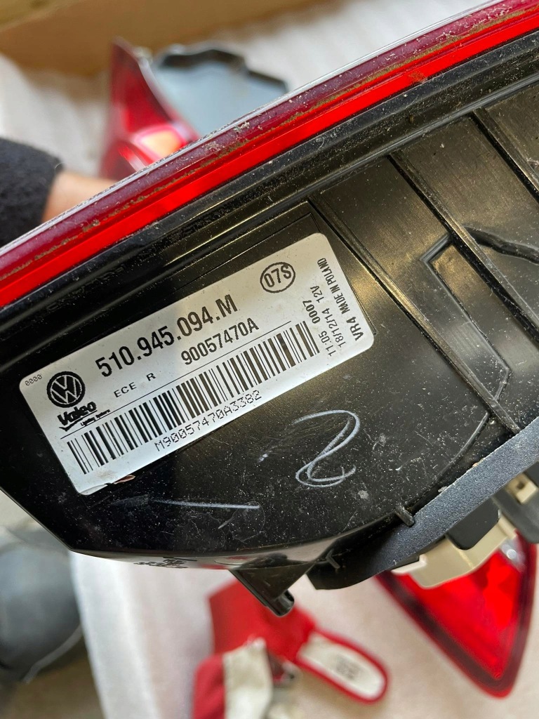 фото №9, Vw golf 7 sportsvan лампы 510945096q 510945094m