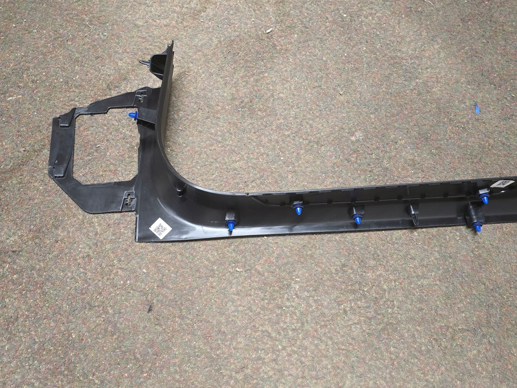 фото №8, Захист накладка поріг ліва перед porsche taycan 9j1