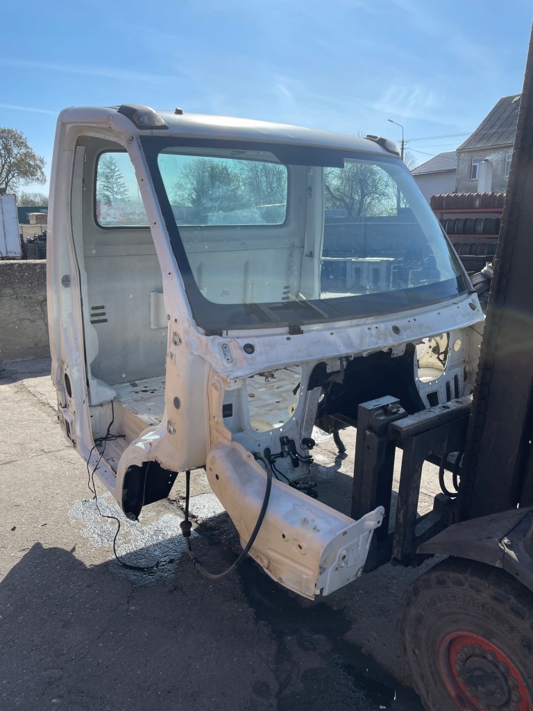 Купити Iveco daily 15- кабіна голий каркас