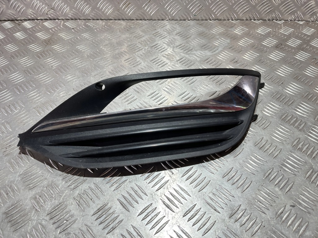 Купить Решётка рамка противотуманной фары правый перед хром opel insignia b 17- 39137921