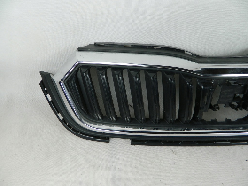 фото №6, Skoda оригінальний номер 5e3853653 решітка радіатора радіатора