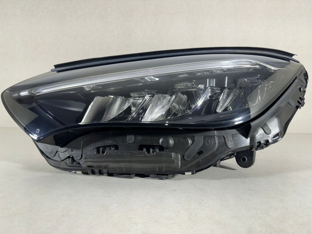 фото №1, Mercedes eqe w295 a295 full led performance лампа левая перед фара идеальное состояние