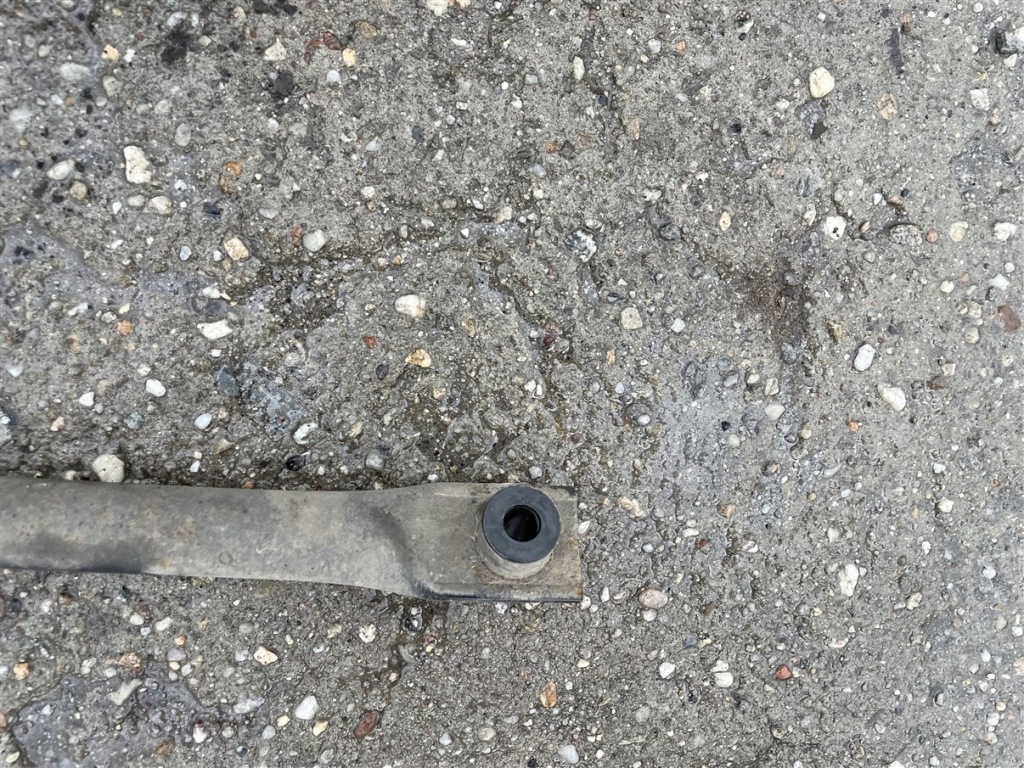 фото №5, 2x тяга стабилизатор кронштейн подрамник подвеска задняя trafic iii 3 4 iv 14-