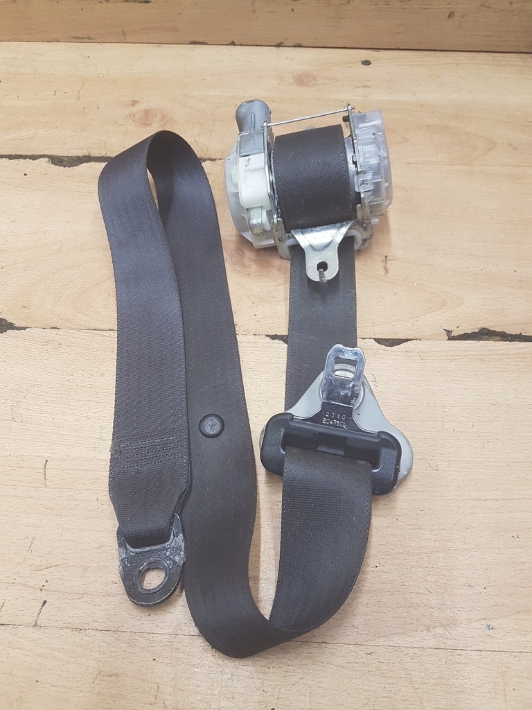 фото №1, Pas безопасности перед правый subaru forester iii