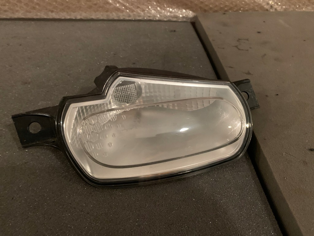 фото №1, Smart fortwo 453 правый противотуманная фара