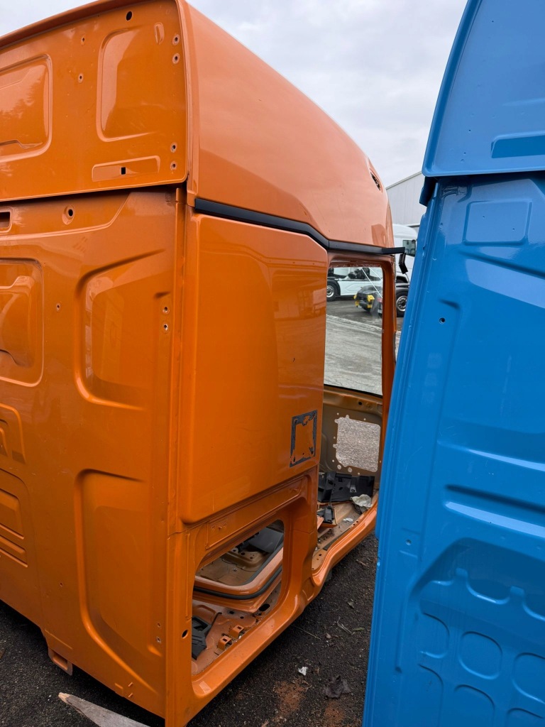 Кабіна renault gamma t в Україні