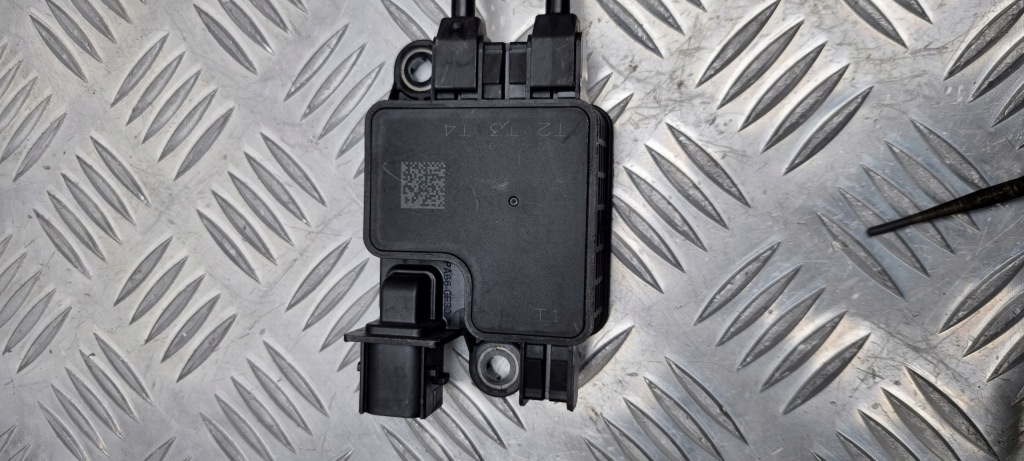 Alfa romeo stelvio модуль блок управления датчик температуры выхлопных газов 50557159 Цена