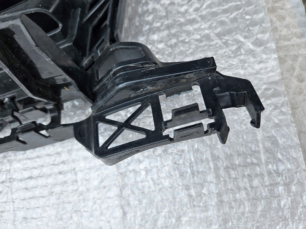 фото №8, Vw caddy решётка радиатора решётка радиатора 2k5853651