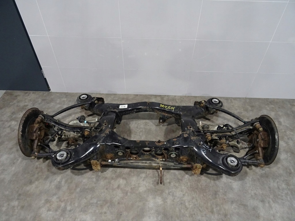 фото №1, Підрамник підрамник задня комплект r320 mercedes r w251