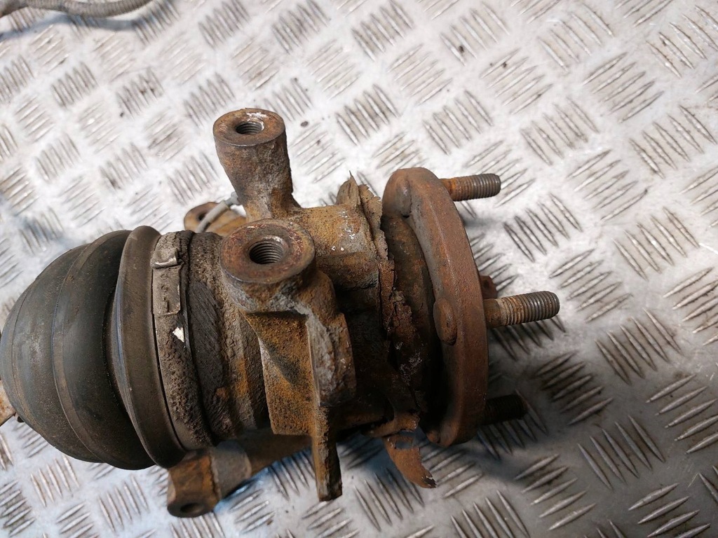 фото №7, Приводной вал правый перед 5b + поворотный кулак hyundai tucson i 49500-2e750