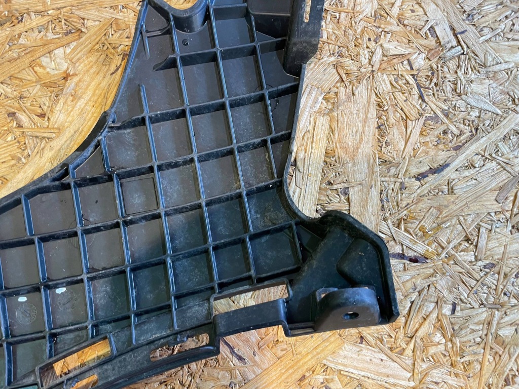 фото №8, Mercedes glc 1 i x253 c253 15-22 направляющая кронштейн кронштейн бампера левый перед