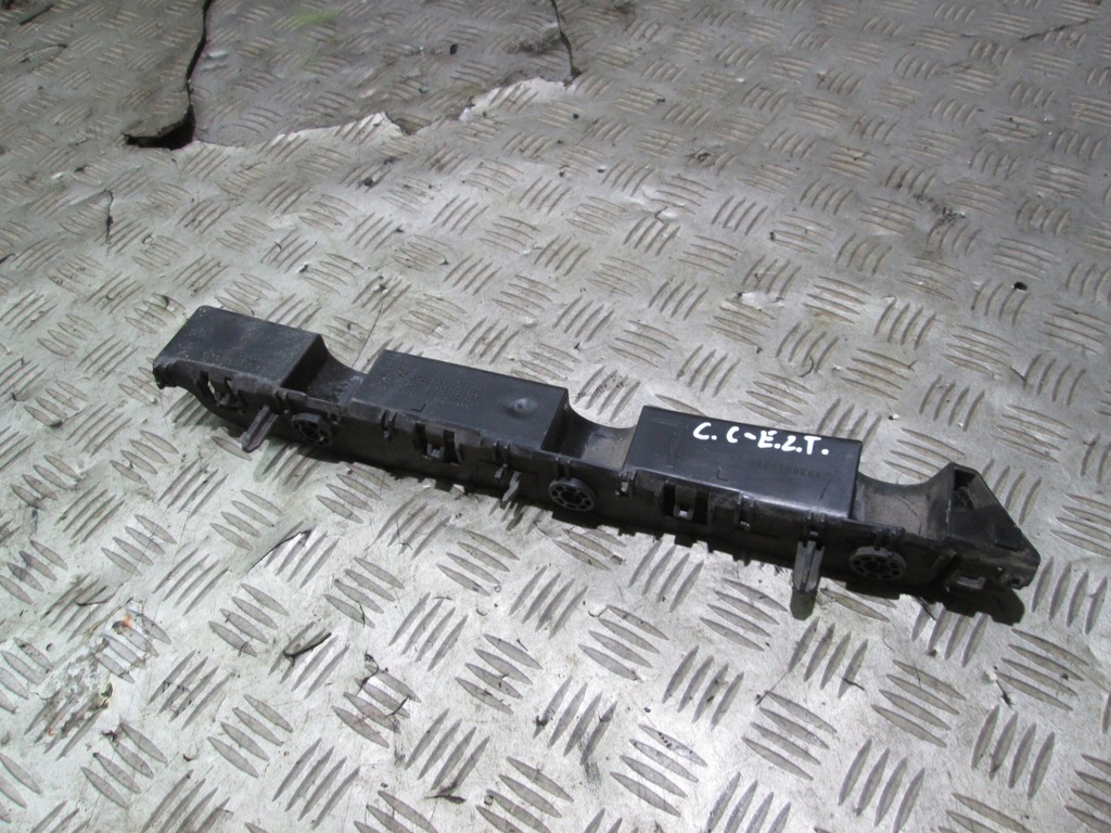 фото №1, Напрямна бампера лівий задня citroe c-elysee