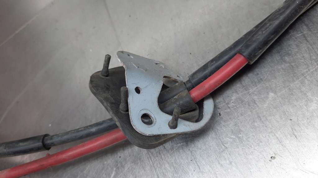 фото №6, Тросы переключения передач kia carens ii 2.0 crdi 05r