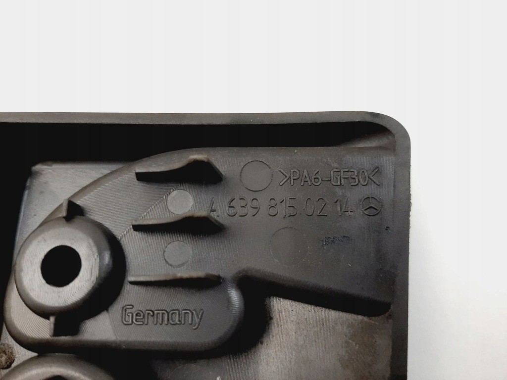 2008 mercedes-benz vito viano w639 кронштейн шторка багажника a6398150214 в Украине