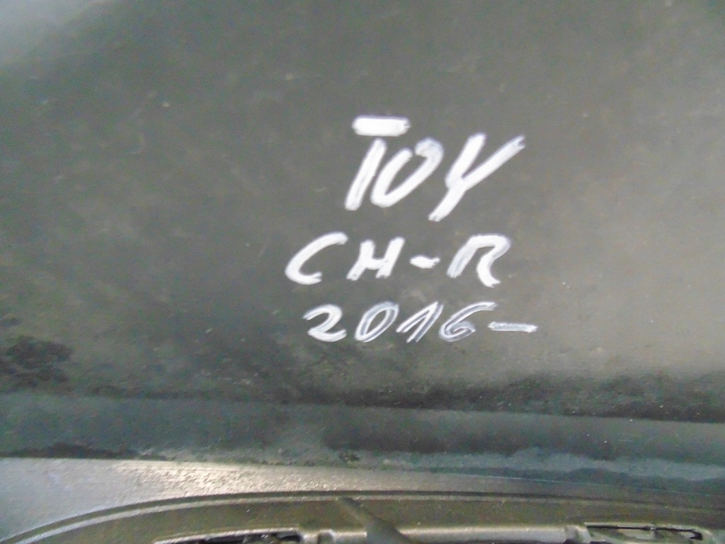 фото №8, Toyota chr c-hr 2016 бампер накладка перед передний 52129-f4010 52129-f4010