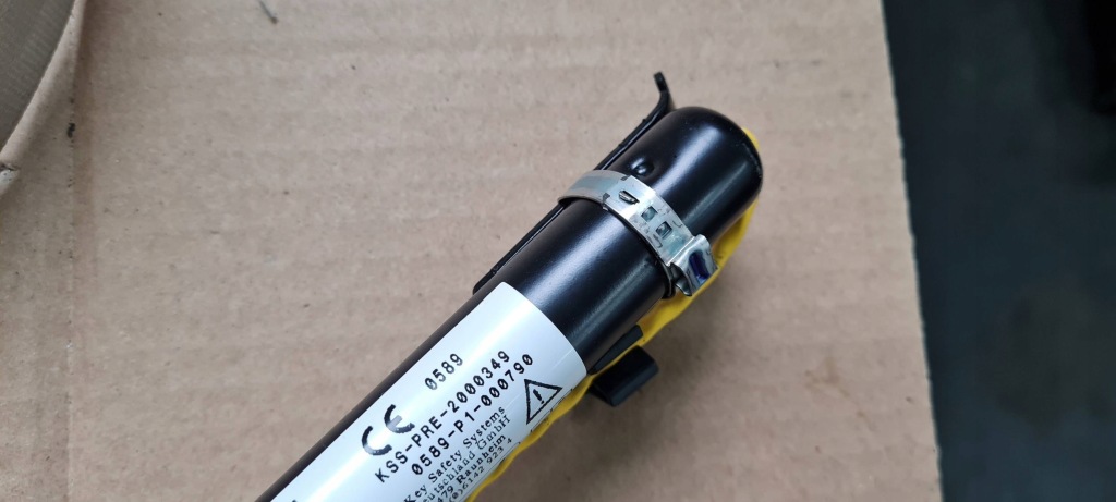 Q5 80a sq5 ремень безопасности правый  перед натяжитель 80a857620 80a857706m америка Киев