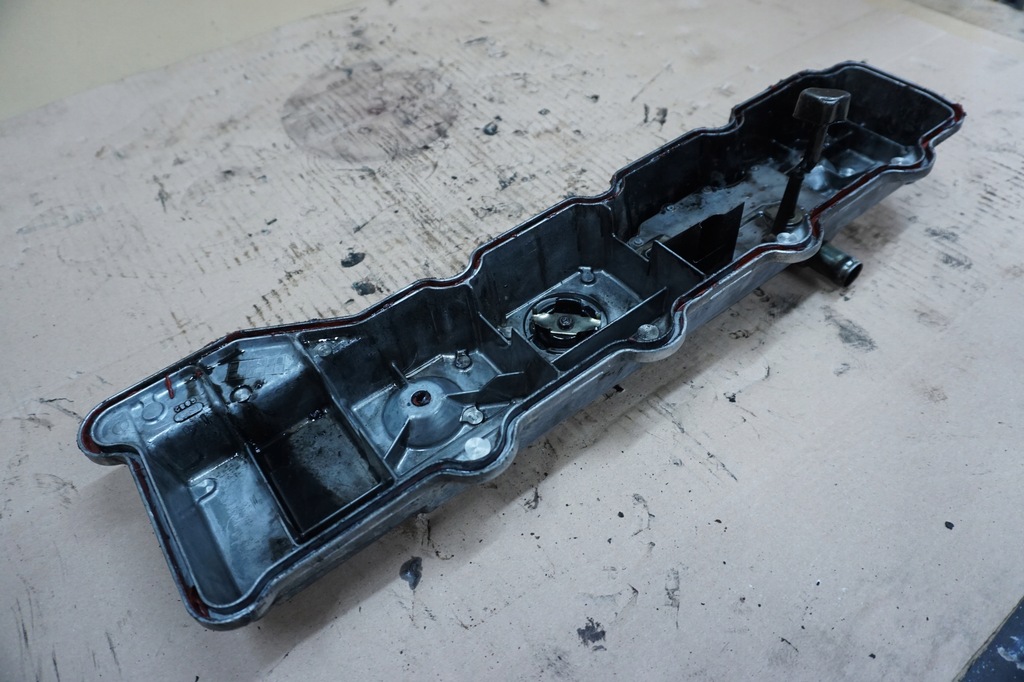 фото №7, Pajero ii кришка клапанів головки 4m40 2,8 tdi