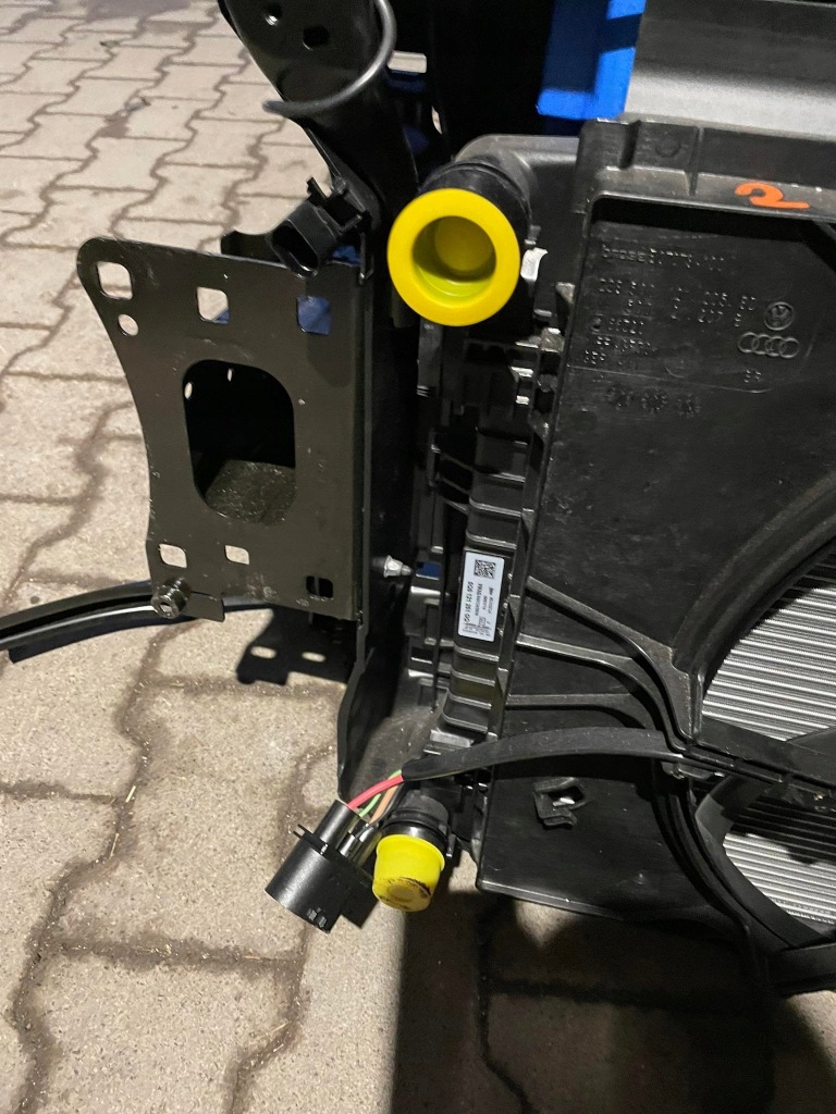 фото №9, Vw golf 8 viii tsi tdi pas передний перед радиатор