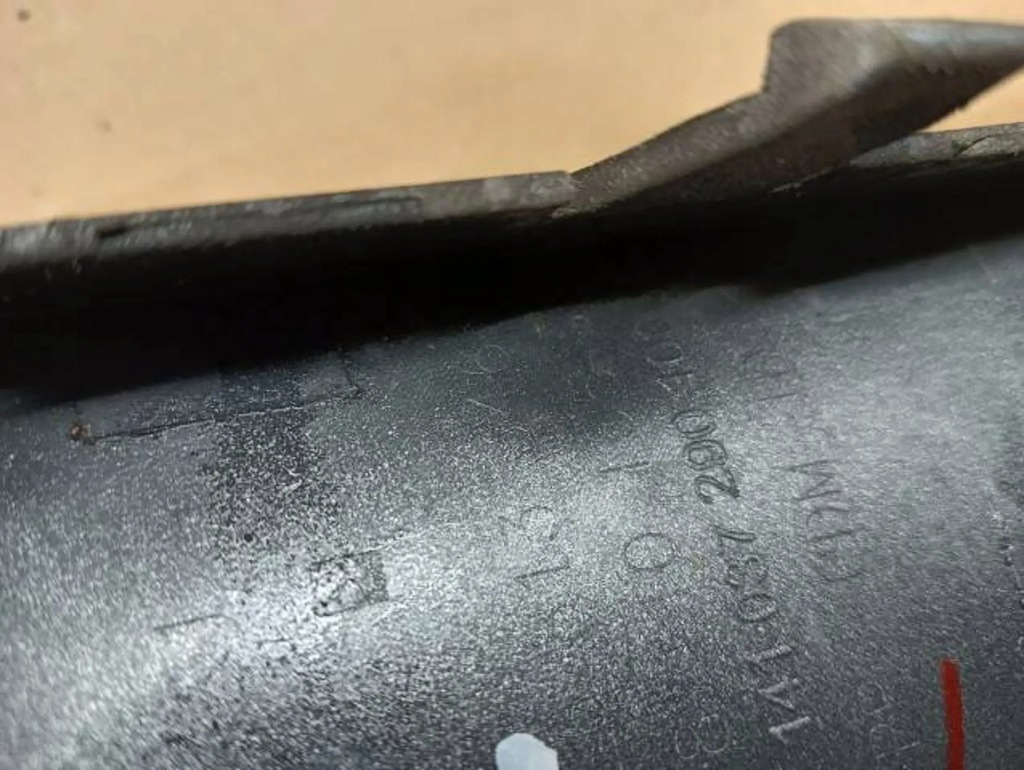 фото №7, Накладка бампера правая задняя skoda yeti 5l6813346 la7w