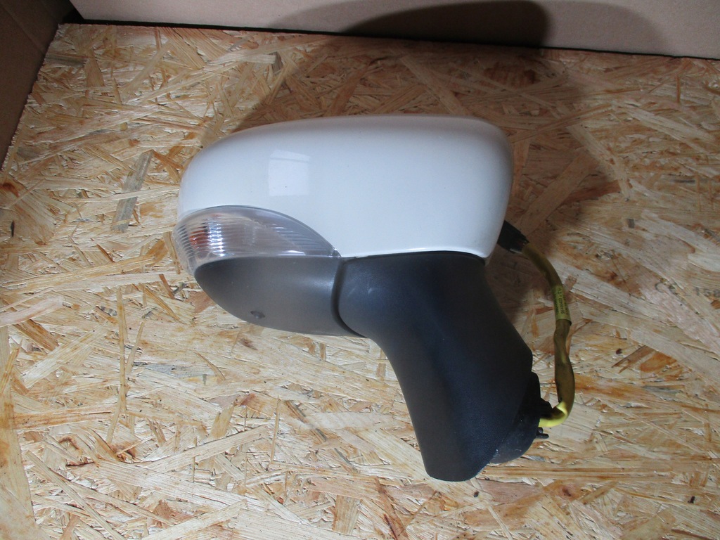 фото №1, Зеркало правое перед передние renault captur i 1 11 pin