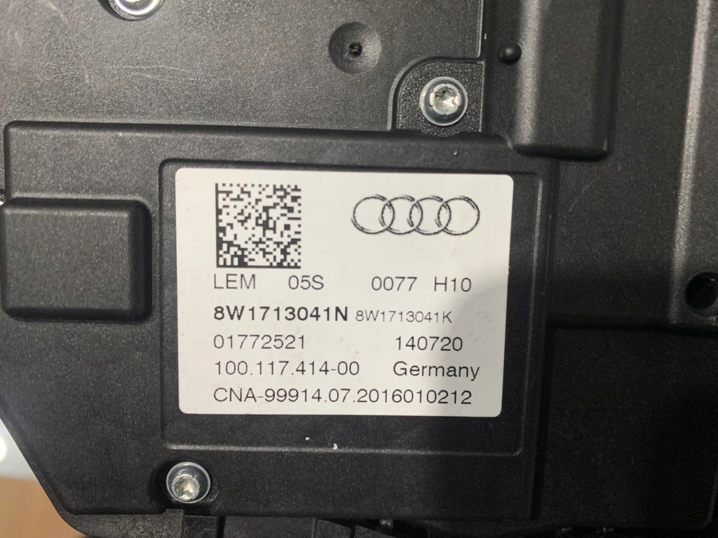фото №11, Домкрат ручка перемикання передач audi a4 b9 шкіра 8w1713041n 8w1713041q