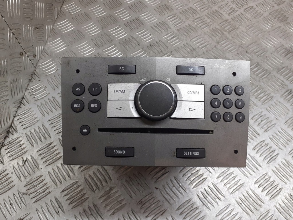 фото №1, Радио заводской cd opel zafira b 1.9 cdti