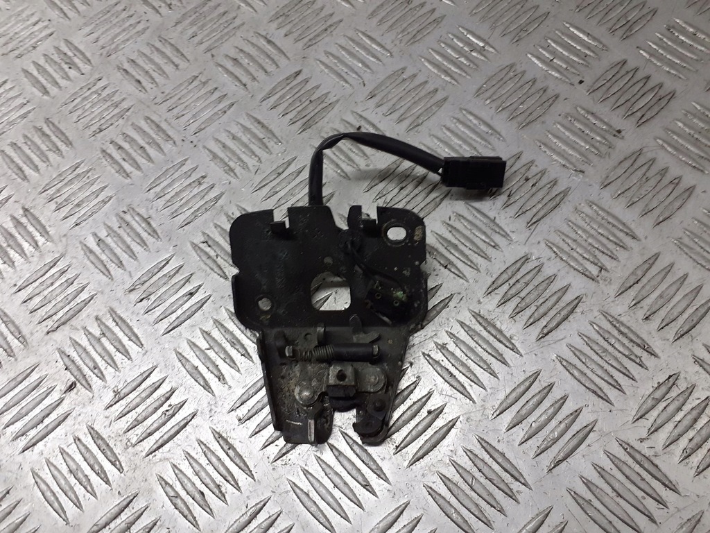 фото №1, Замок передней капот alfa romeo 156