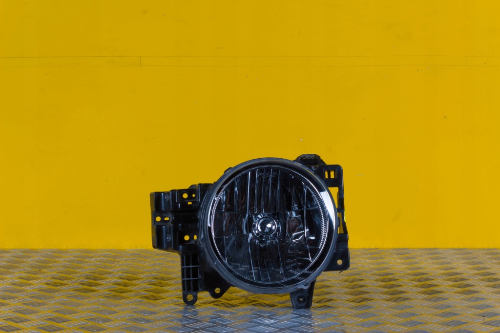 фото №1, Toyota fj cruiser 06- фара лампа перед правая