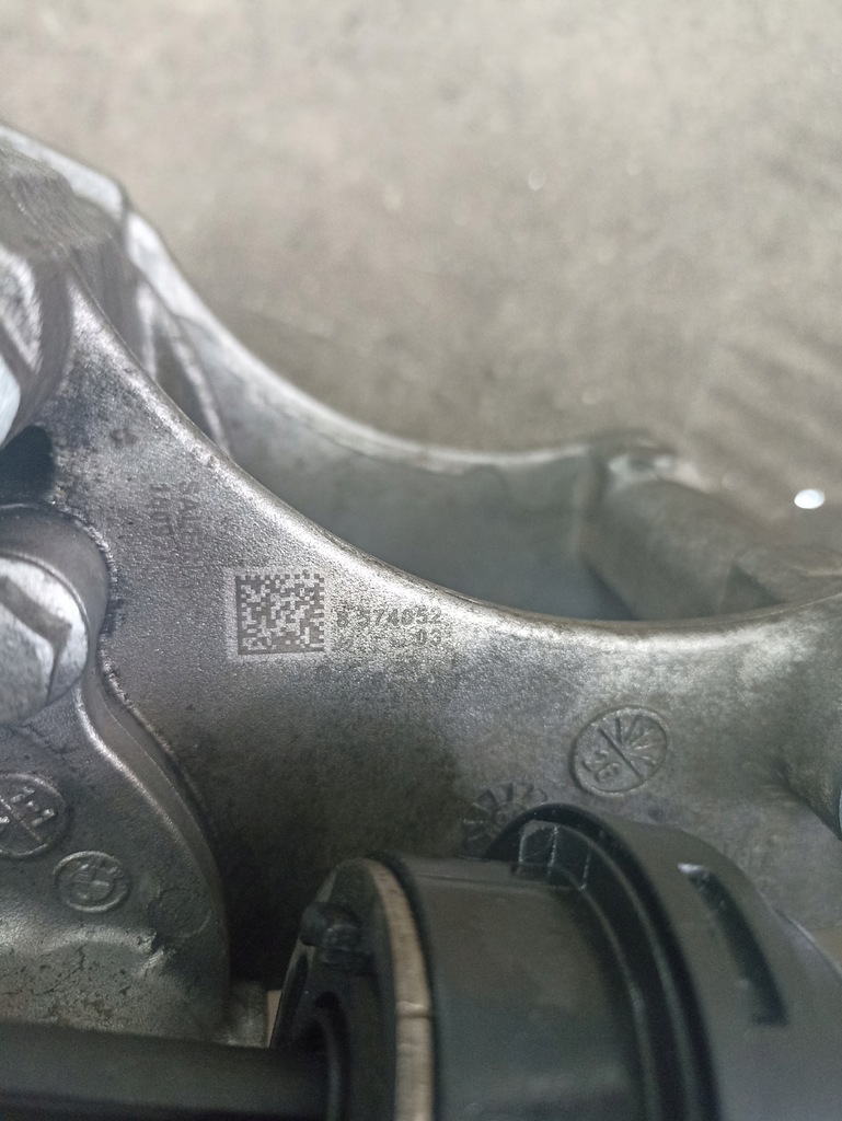 фото №7, Насос wody с кронштейн bmw 3,0 дизель b57 8574052 g20 g30 g11 g01